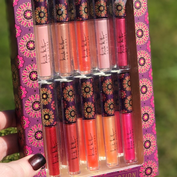 Nicole Miller Lip Gloss Collection Set of 10 - Picture 5 of 5